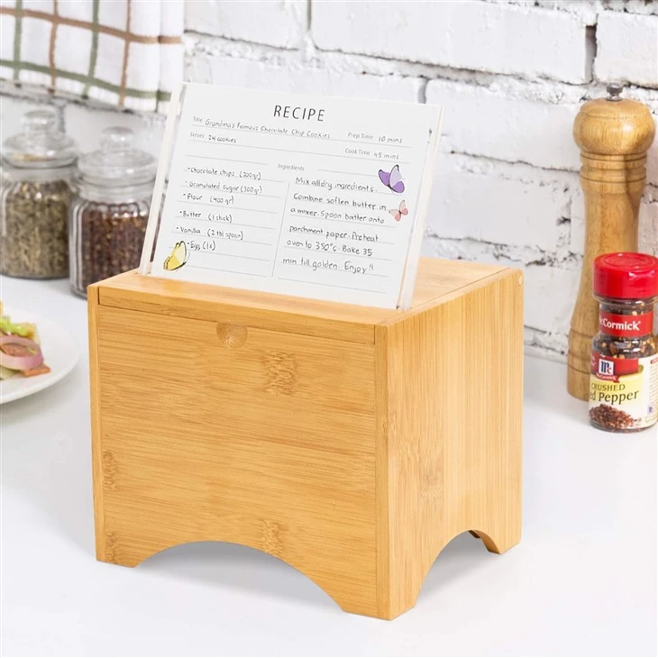 Bamboo Recipe Box with Recipe Cards (1)